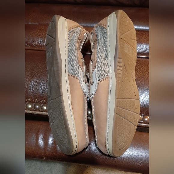 Aloha Island Tropics 7.5Men light brown upper leather shoe - Picture 4 of 7